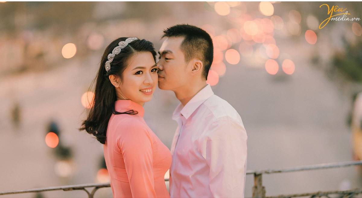 chụp ảnh cưới tại cầu Long Biên