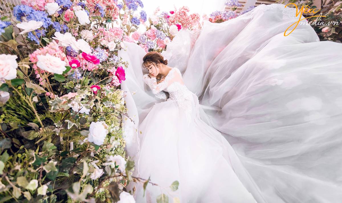 chụp ảnh cưới tại phim trường Rosa