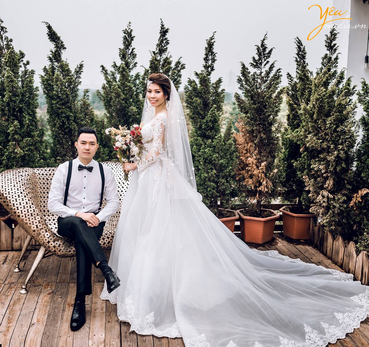chụp ảnh cưới tại Santorini Park
