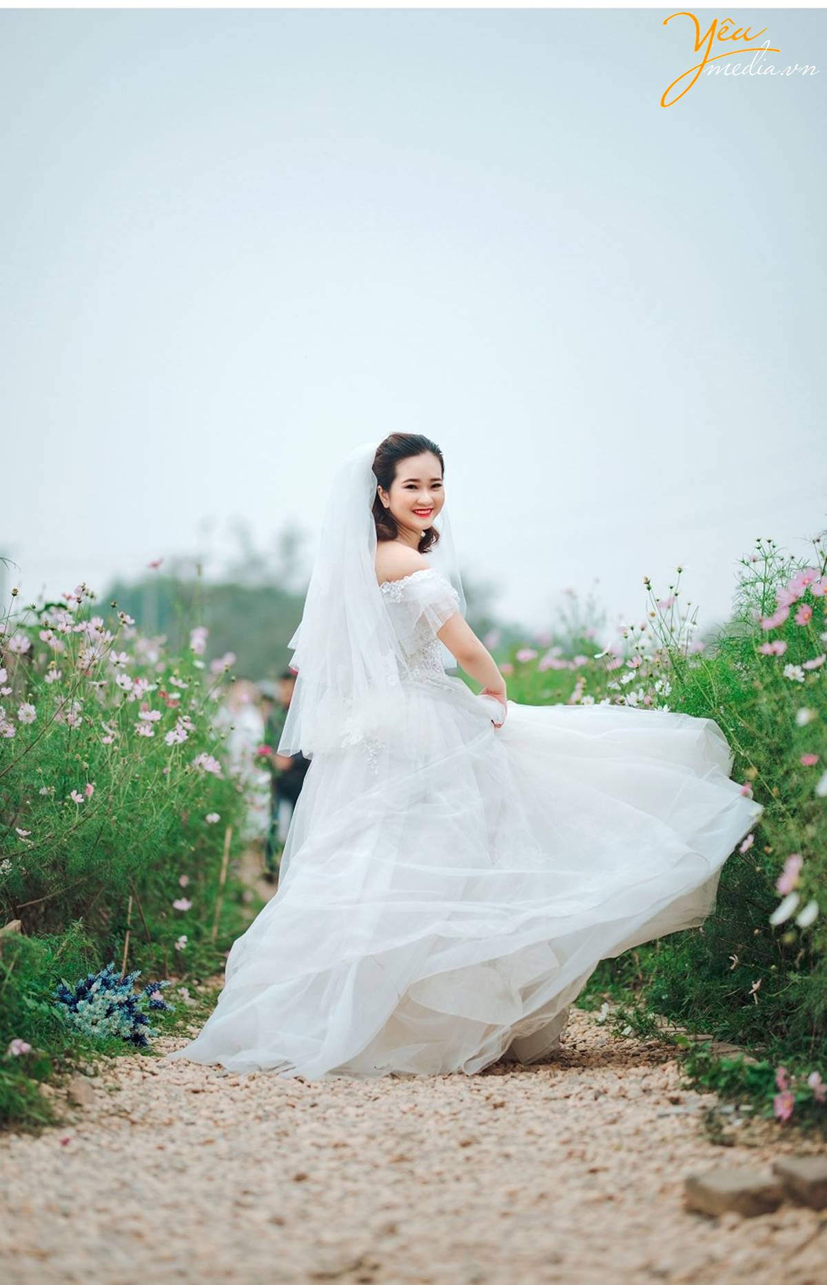 chụp ảnh cưới tại phim trường Santorini