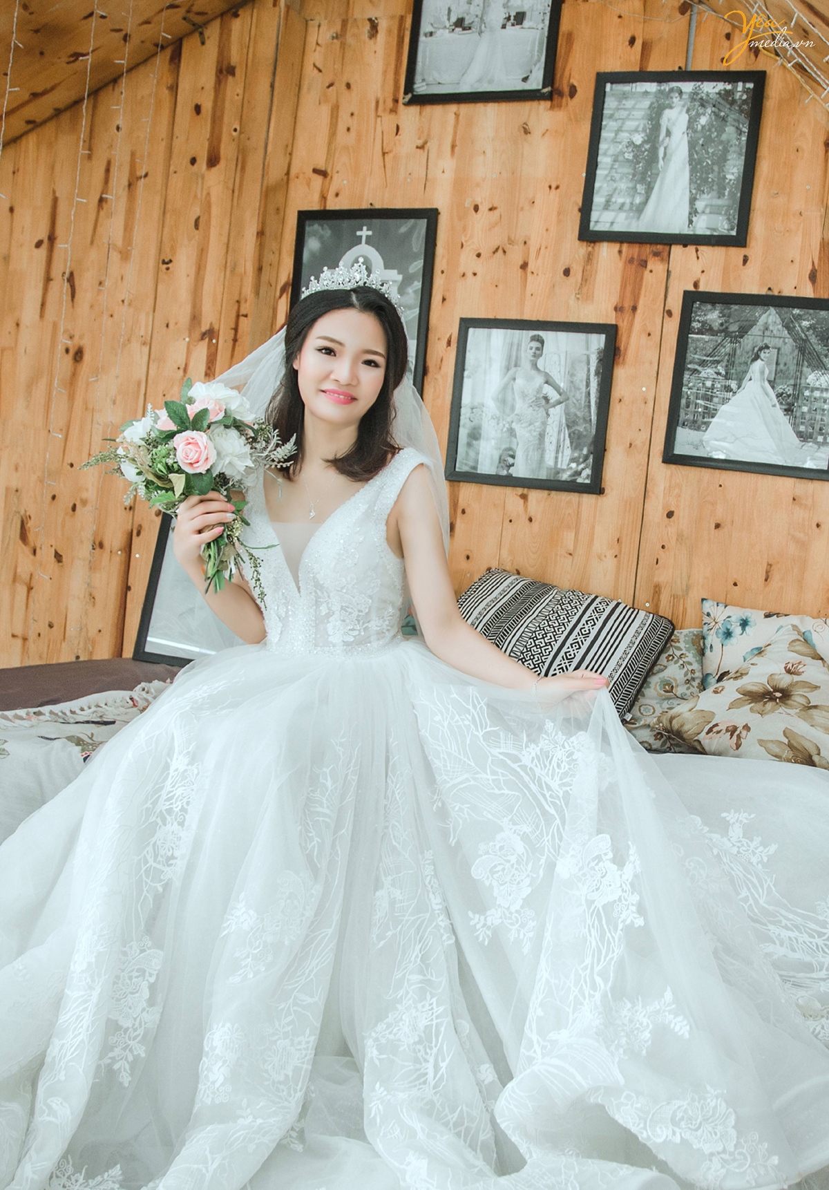 chụp ảnh cưới tại phim trường Santorini