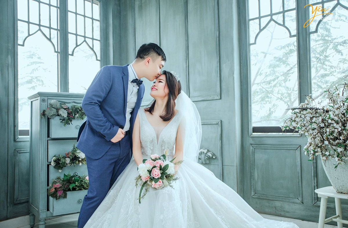 chụp ảnh cưới tại phim trường Santorini