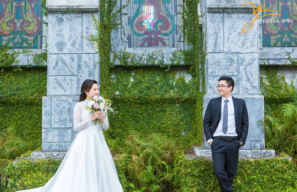 chụp ảnh cưới tại phim trường Smiley Ville