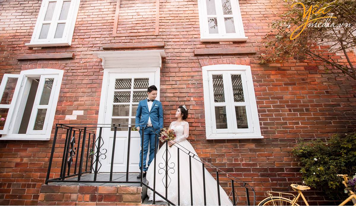 chụp ảnh cưới tại Smiley Ville