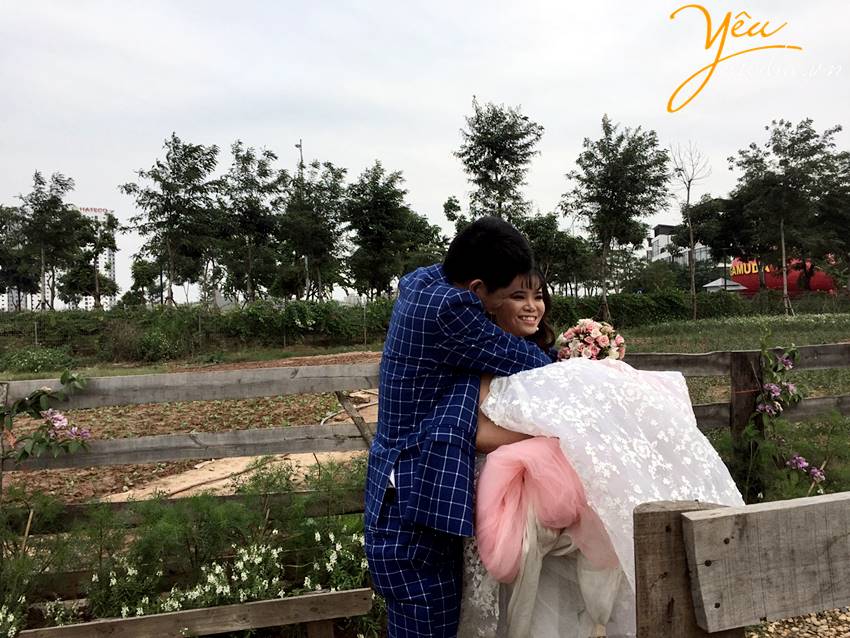 chụp ảnh cưới tại Santorini Park