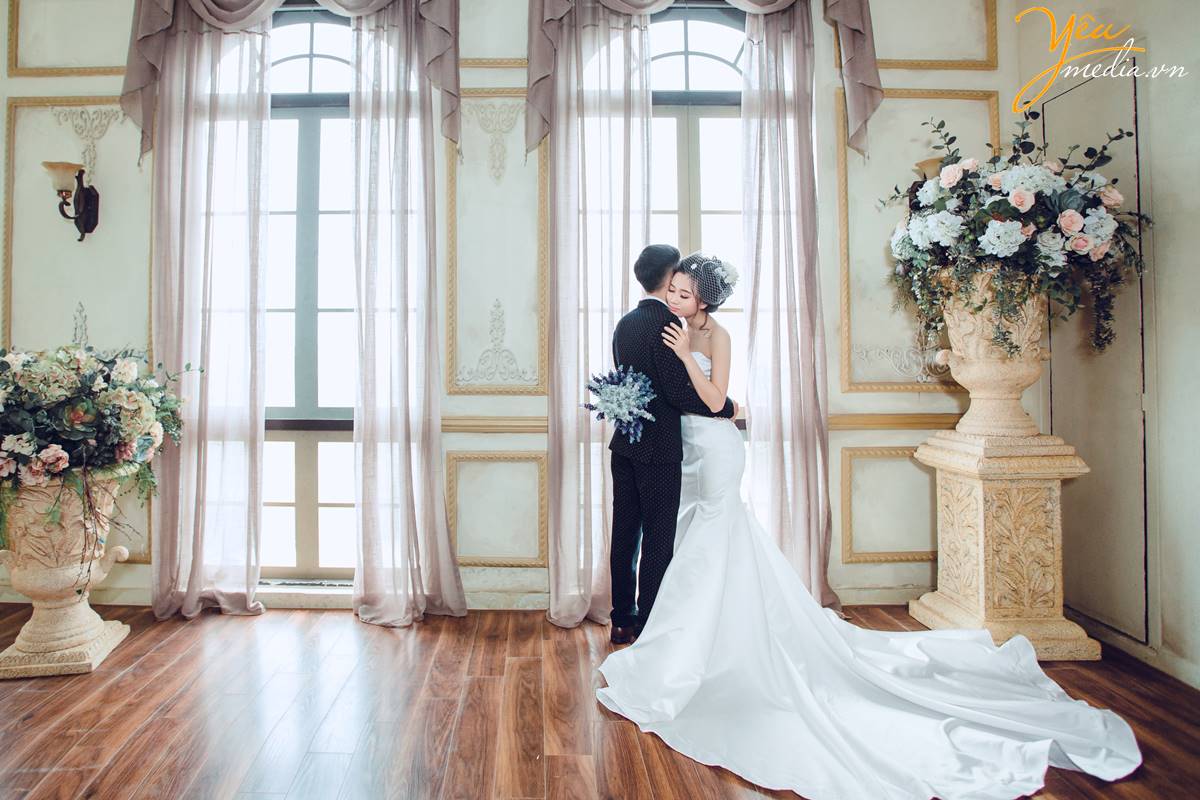 chụp ảnh cưới tại phim trường Santorini Park