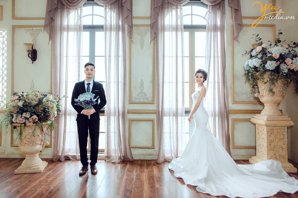 chụp ảnh cưới tại phim trường Santorini Park