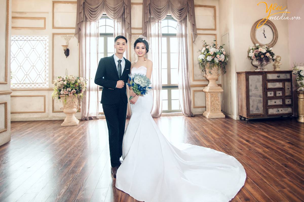 chụp ảnh cưới tại phim trường Santorini Park