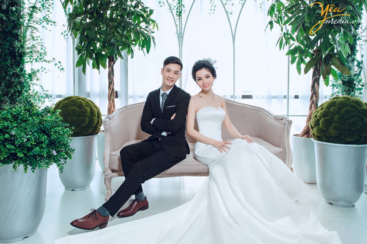 chụp ảnh cưới tại phim trường Santorini Park