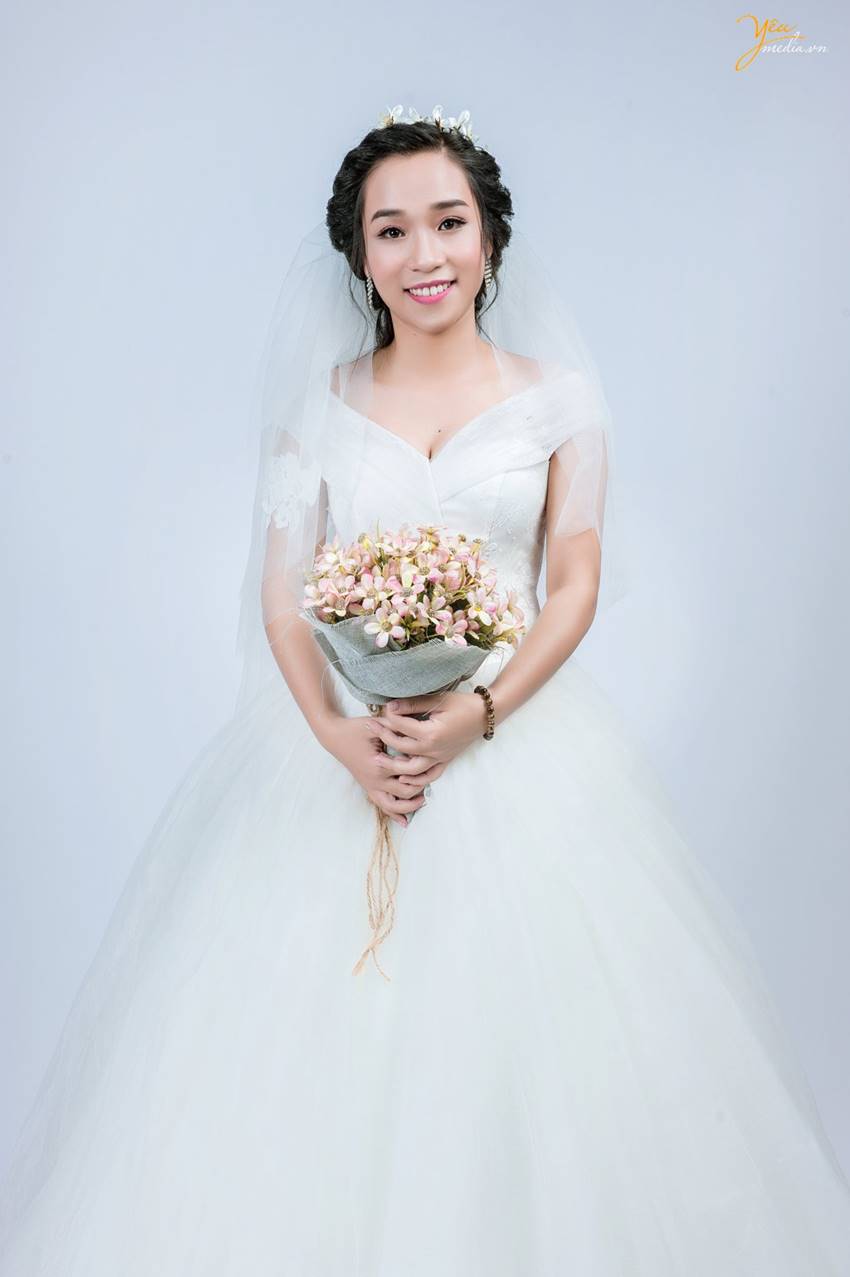 chụp ảnh cưới tại studio