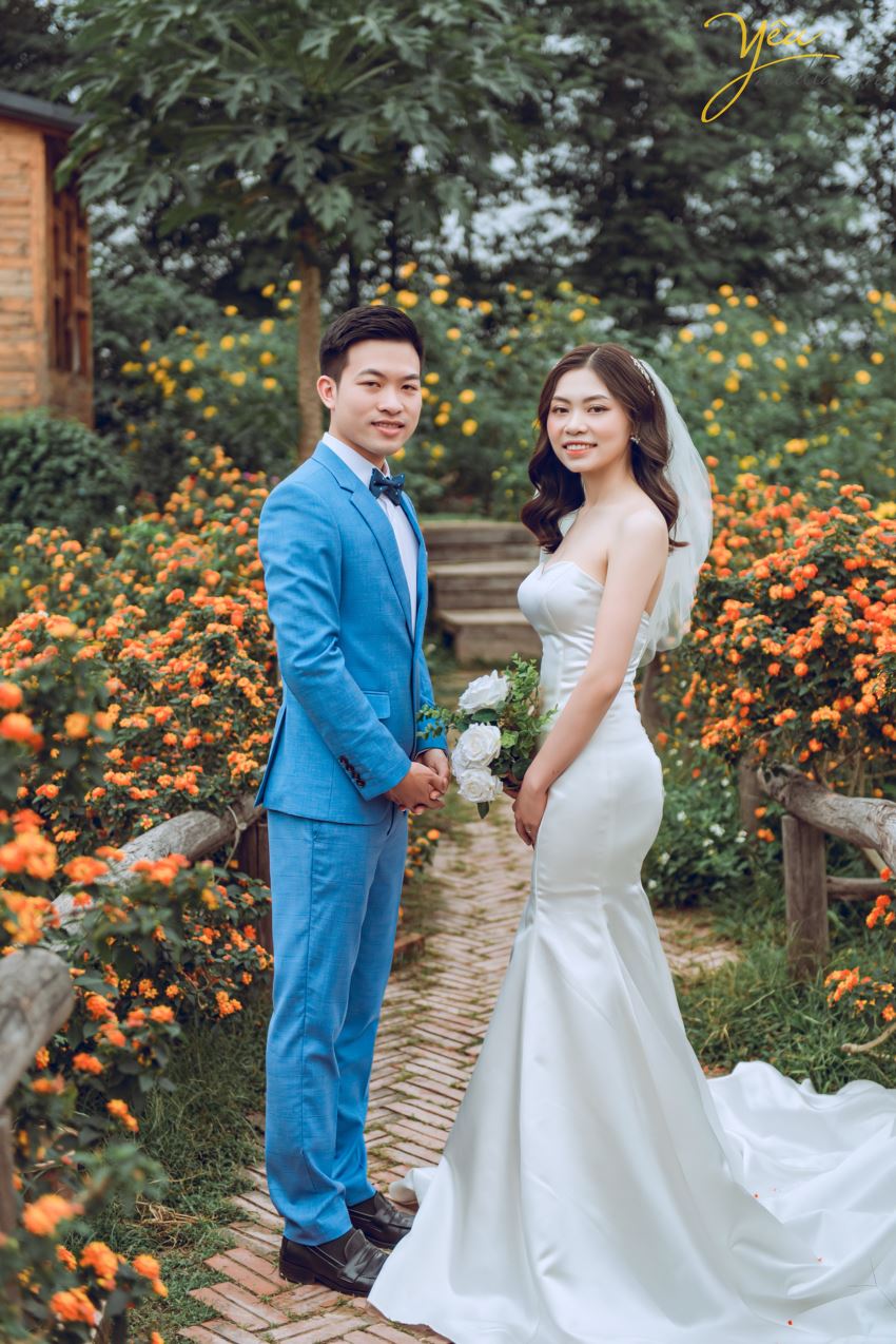 Album ảnh cưới được xem như là một kỷ vật quan trọng lưu lại những kỉ niệm đẹp nhất của mỗi đôi uyên ương. Chính vì thế, việc lựa chọn studio chụp ảnh cưới chất lượng luôn là quan tâm hàng đầu của các cặp đôi sắp cưới.