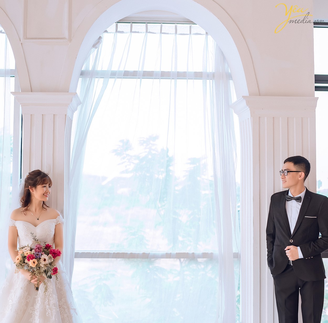 chụp ảnh cưới trong phim trường đẹp nhất hà nội ở đâu