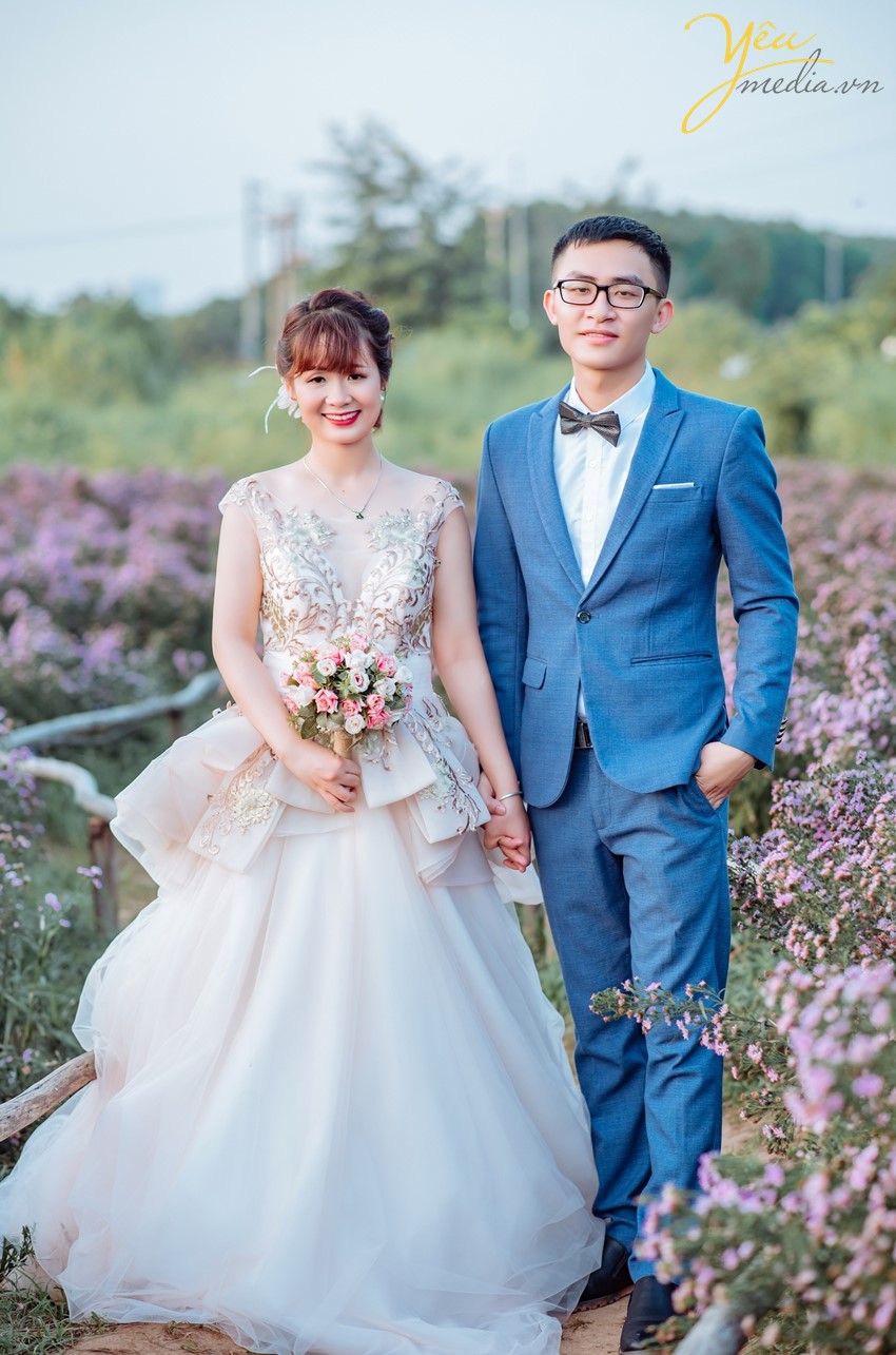 dáng chụp ảnh cưới dạng ảnh phóng phải có