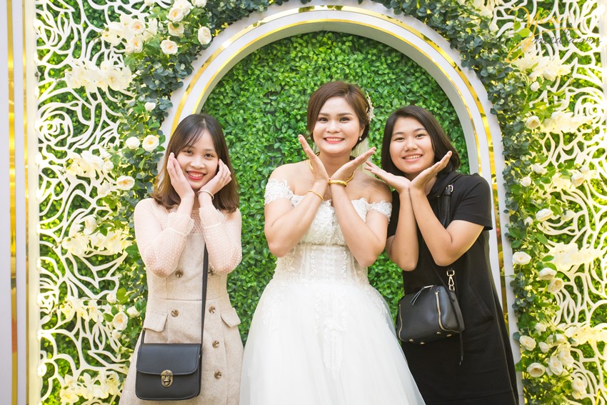 liên hệ studio chụp ảnh ở trung tâm tiệc cưới khu hai bà trưng