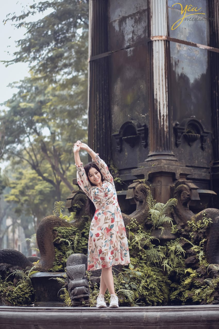 - Đã là bạn thân thì sao có thể thiếu được những bức hình lưu giữ những kỉ niệm vui vẻ cùng nhau. 101 kiểu chụp ảnh couple cực đẹp cùng bạn thân Ảnh đẹp chụp bởi studio yêu media hà nội