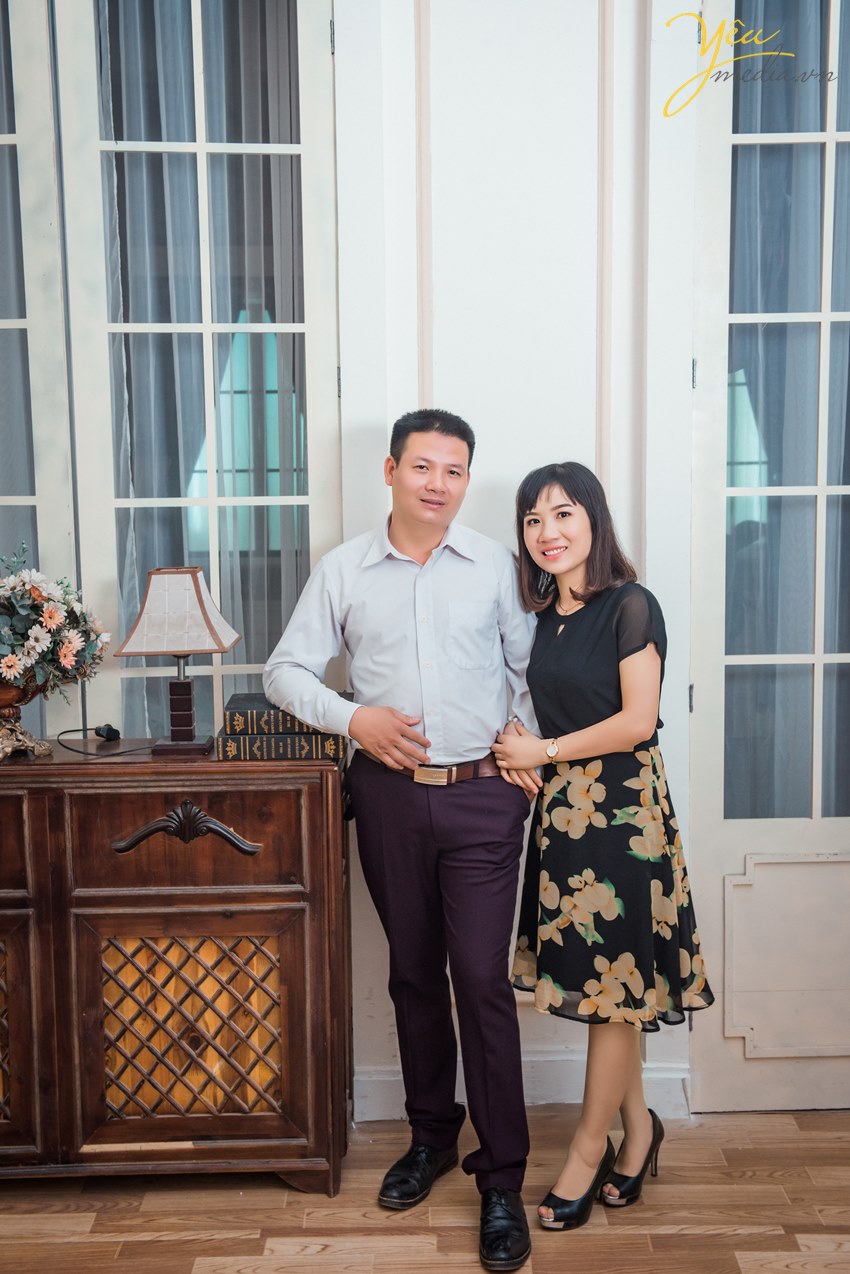 góc chụp cho gia đình đẹp nhất ở studio
