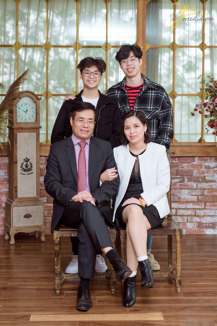 Khi chụp ảnh gia đình dịp Tết nguyên đán tại Yêu Media Studio, quý khách hàng sẽ nhận được rất nhiều lợi ích như: