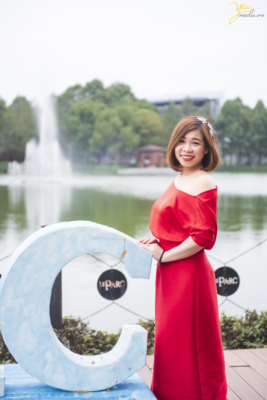 Những cuốn album gia đình hay album chụp bầu do Yêu Media thực hiện được trau chuốt kỹ lưỡng từ khâu lên ý tưởng, khâu chụp cho đến khâu thiết kế và hoàn thiện nhằm đem tới cho khách hàng sự hài lòng nhất.