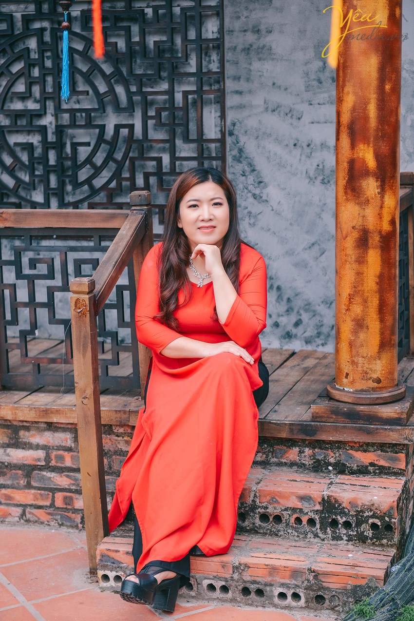 người mập nên chụp ảnh áo dài màu gì