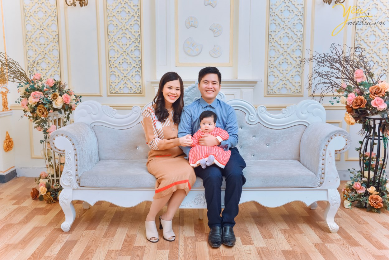 - Bạn đang tìm kiếm một studio chụp ảnh gia đình đẹp nhất tại Hà Nội? Không nằm ngoài danh sách này, Yêu Media cũng là một cái tên nổi bật ...