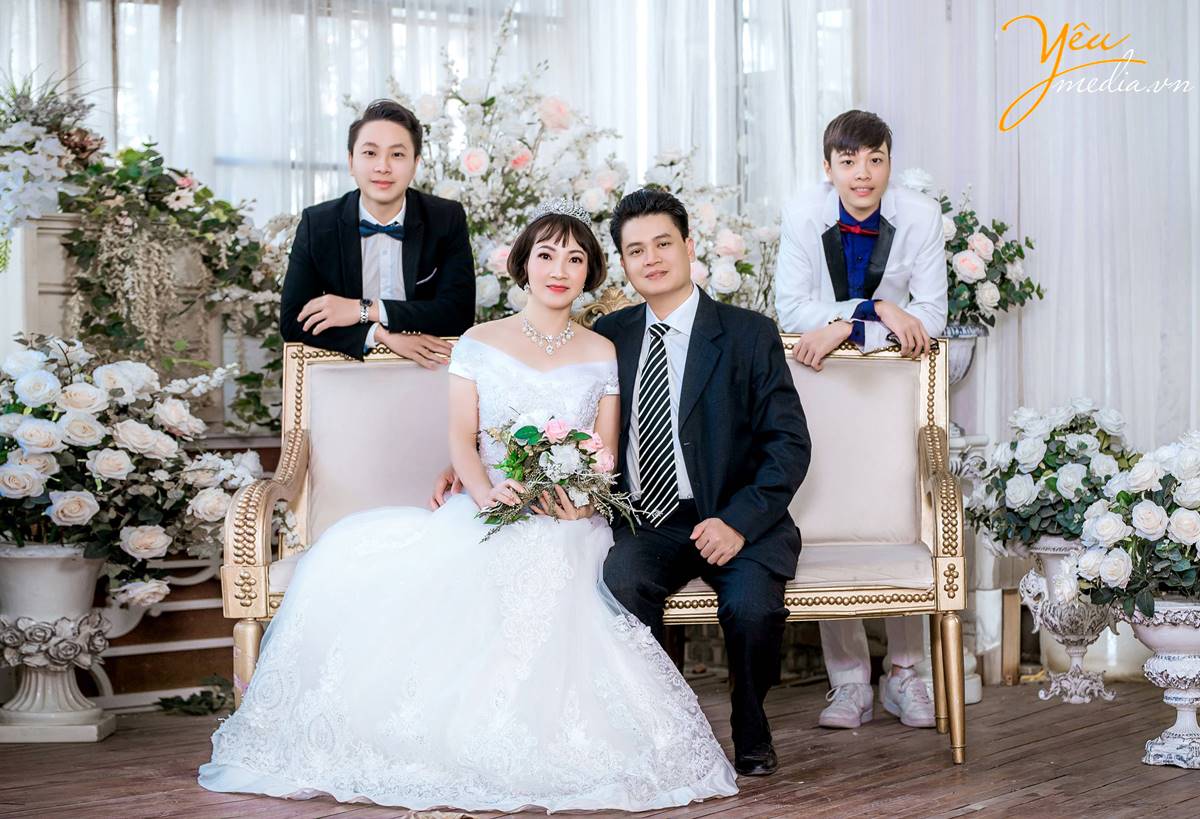 chụp ảnh gia đình, kỉ niệm ngày cưới