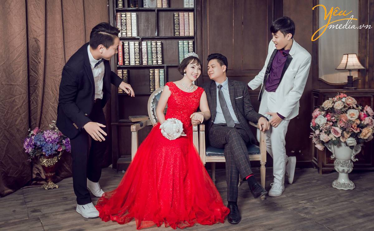 chụp ảnh gia đình, kỉ niệm ngày cưới