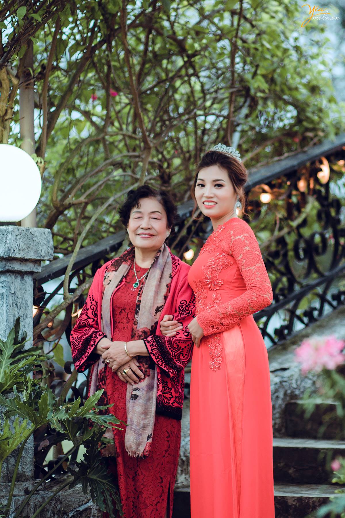 chụp ảnh gia đình tại Smiley Ville