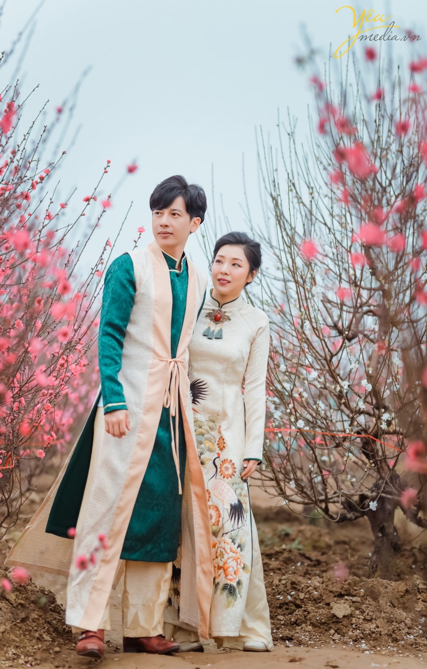 Với nhu cầu ngày càng đa dạng và phong phú của khách hàng dịp Tết, các studio hiện không chỉ phục vụ nhu cầu chụp ảnh cưới, ảnh cá nhân hay ảnh kỷ yếu mà còn mở dịch vụ chụp ảnh gia đình.