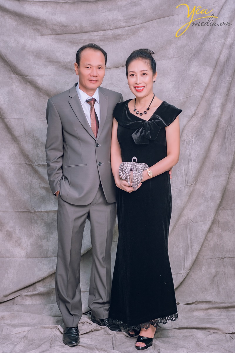 chụp ảnh gia đình studio nào đẹp nhất hà nội