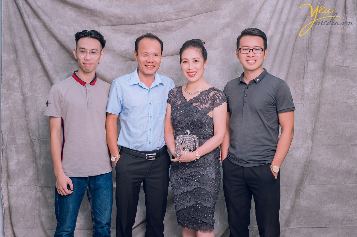 studio chuyên chụp ảnh gia đình và bé yêu hà nội
