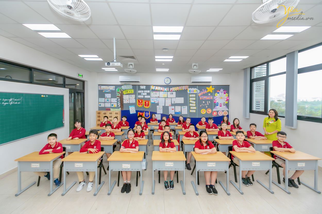 Chụp ảnh kỷ yếu cuối năm học cho học sinh trường Vinschool