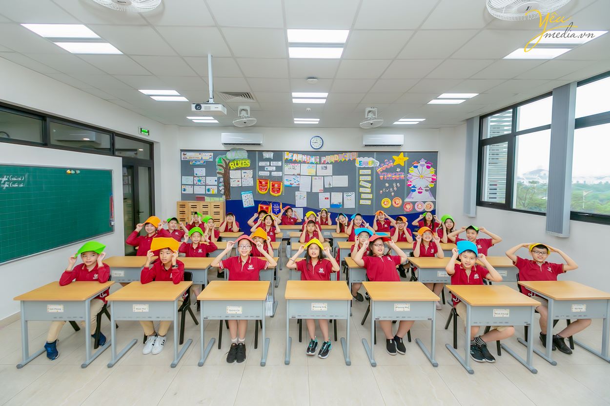 Chụp ảnh kỷ yếu cuối năm học cho học sinh trường Vinschool