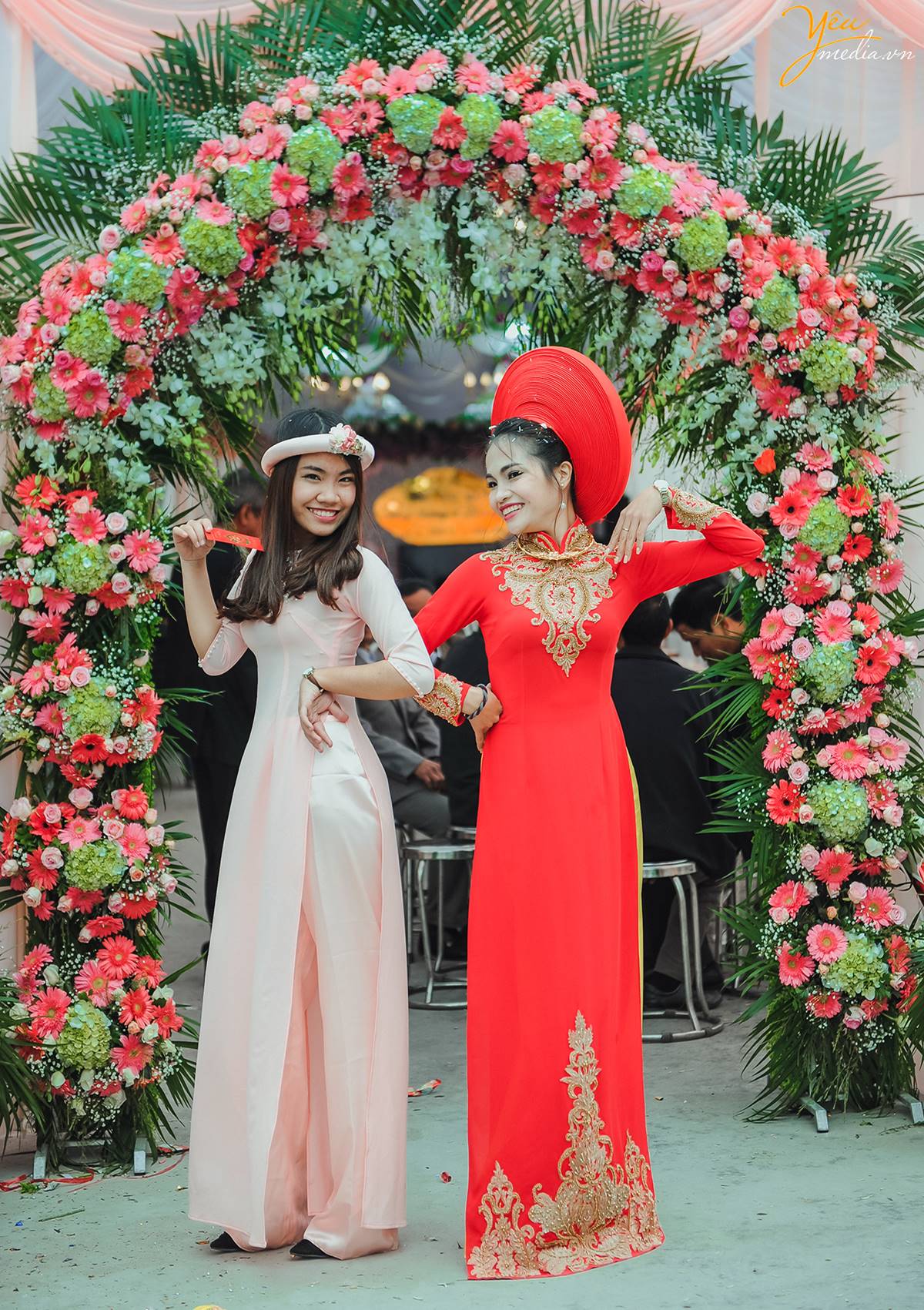 chụp ảnh phóng sự ăn hỏi