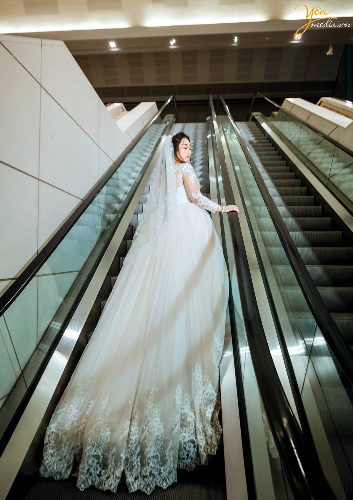 Chụp ảnh phóng sự cưới tại Trung tâm Hội nghị Quốc gia: Hiếu - Hà