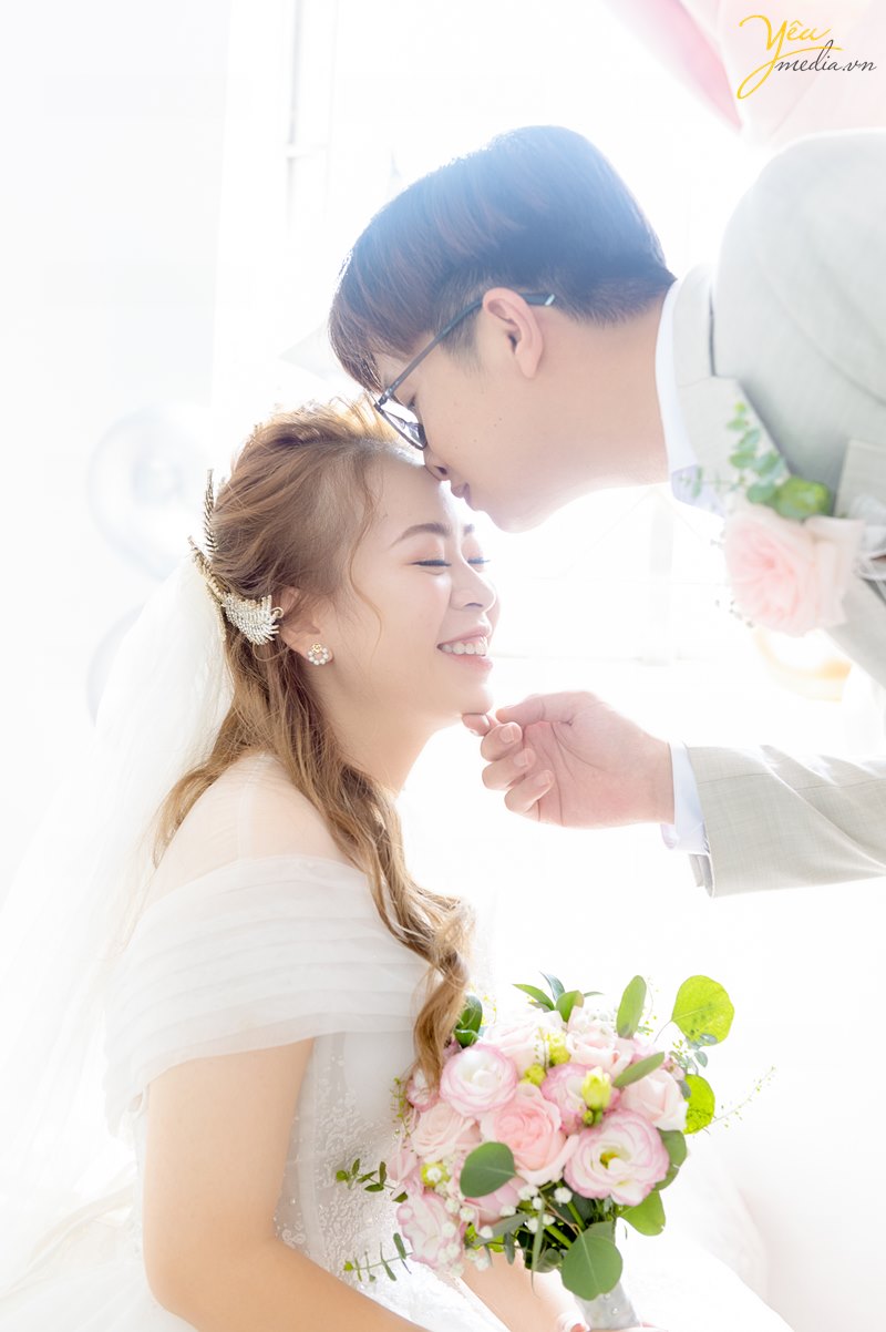 Chụp ảnh phóng sự cưới truyền thống thời "bình thường mới" tuân thủ 5K