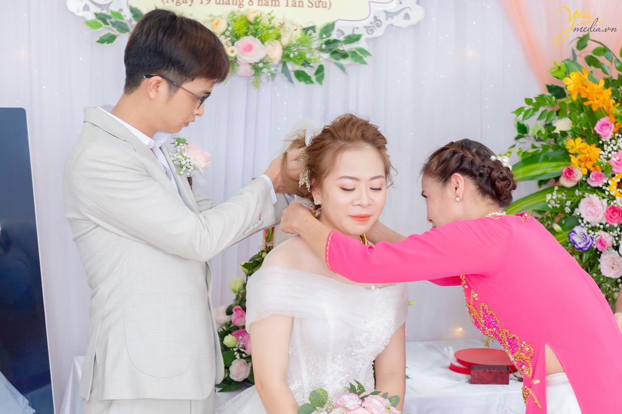 Chụp ảnh phóng sự cưới truyền thống thời "bình thường mới" tuân thủ 5K