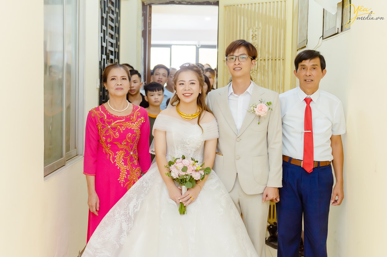 Chụp ảnh phóng sự cưới truyền thống thời "bình thường mới" tuân thủ 5K