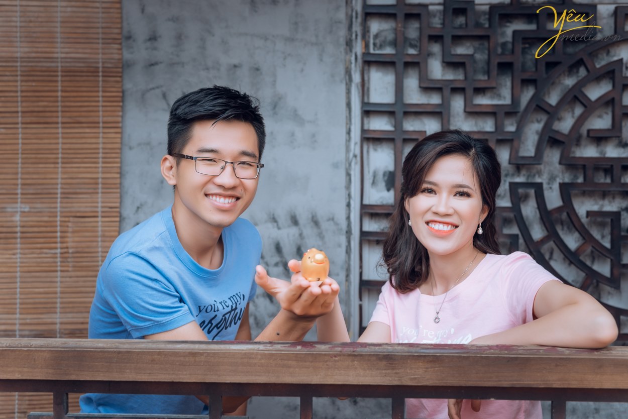 ảnh cưới chụp phong cách tự nhiên nhất hà nội theo phong cách hàn quốc trong studio ở đâu giá rẻ