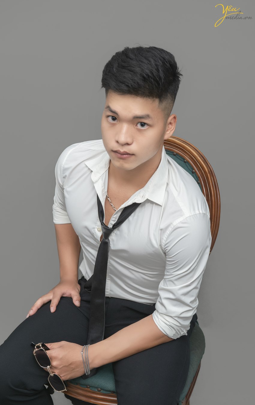 Chụp ảnh Profile nam ở Hà Nội uy tín, chất lượng tại studio: Khách hàng Mr. Nhật