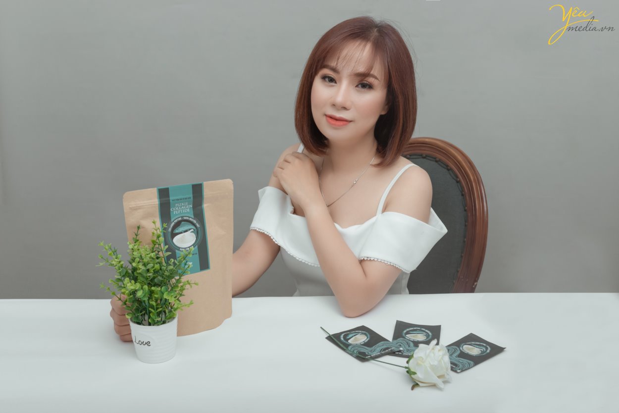 Bạn có thể liên hệ với Yêu Media để thực hiện bộ ảnh với các sản phẩm mình đang kinh doanh.