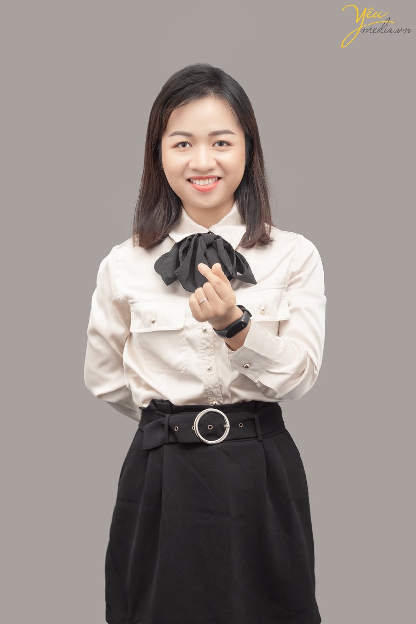 Chụp hình chân dung làm profile, brochure quảng cáo chuyên nghiệp tại hà nội
