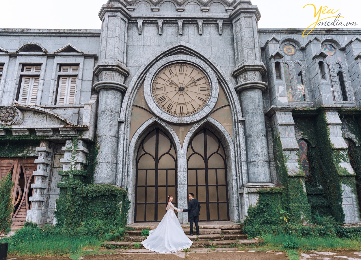 chụp ảnh cưới ngoài lâu dâu smile vile đông anh hà nội