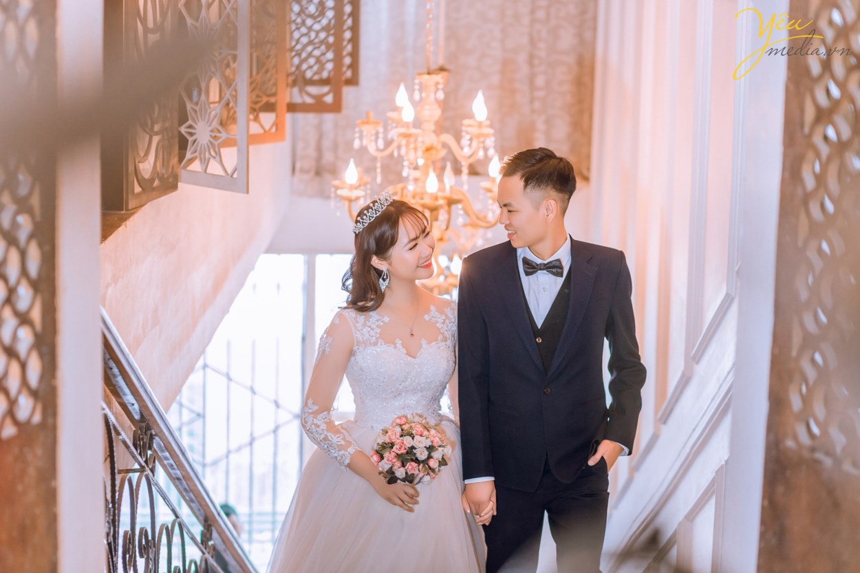 Nước ảnh đẹp độc quyền. Chụp tại VN và nước ngoài. Phong cách độc, tự nhiên. Thiết bị chụp hiện đại. Ảnh tự nhiên giàu cảm xúc. Ekip giỏi, thẩm mỹ cao.