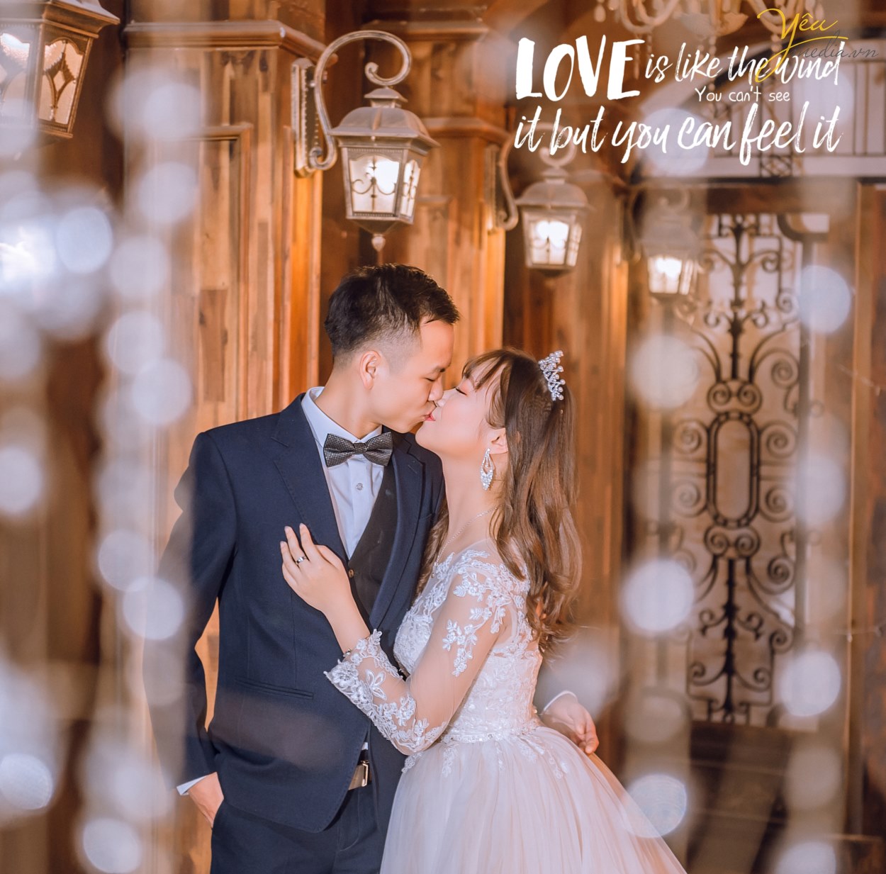 Album ảnh cưới phong cách Hàn Quốc được thực hiện tại phim trường Hoàng Gia của - Tận tâm vì sản phẩm hơn ngàn lời nói.