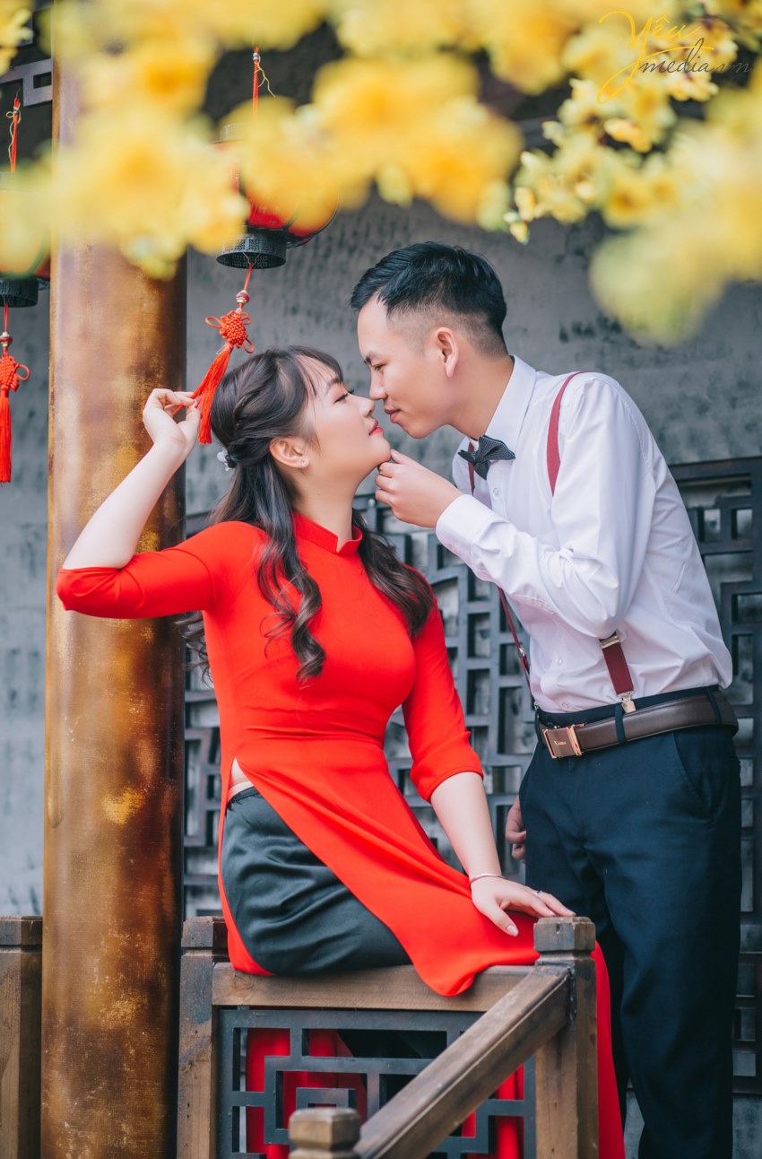 Ảnh chụp trong studio tuy trông không quá cầu kì nhưng thực chất để có được bộ ảnh studio đẹp lại đòi hỏi rất nhiều ở kĩ thuật chụp, ánh sáng, concept, style, ...