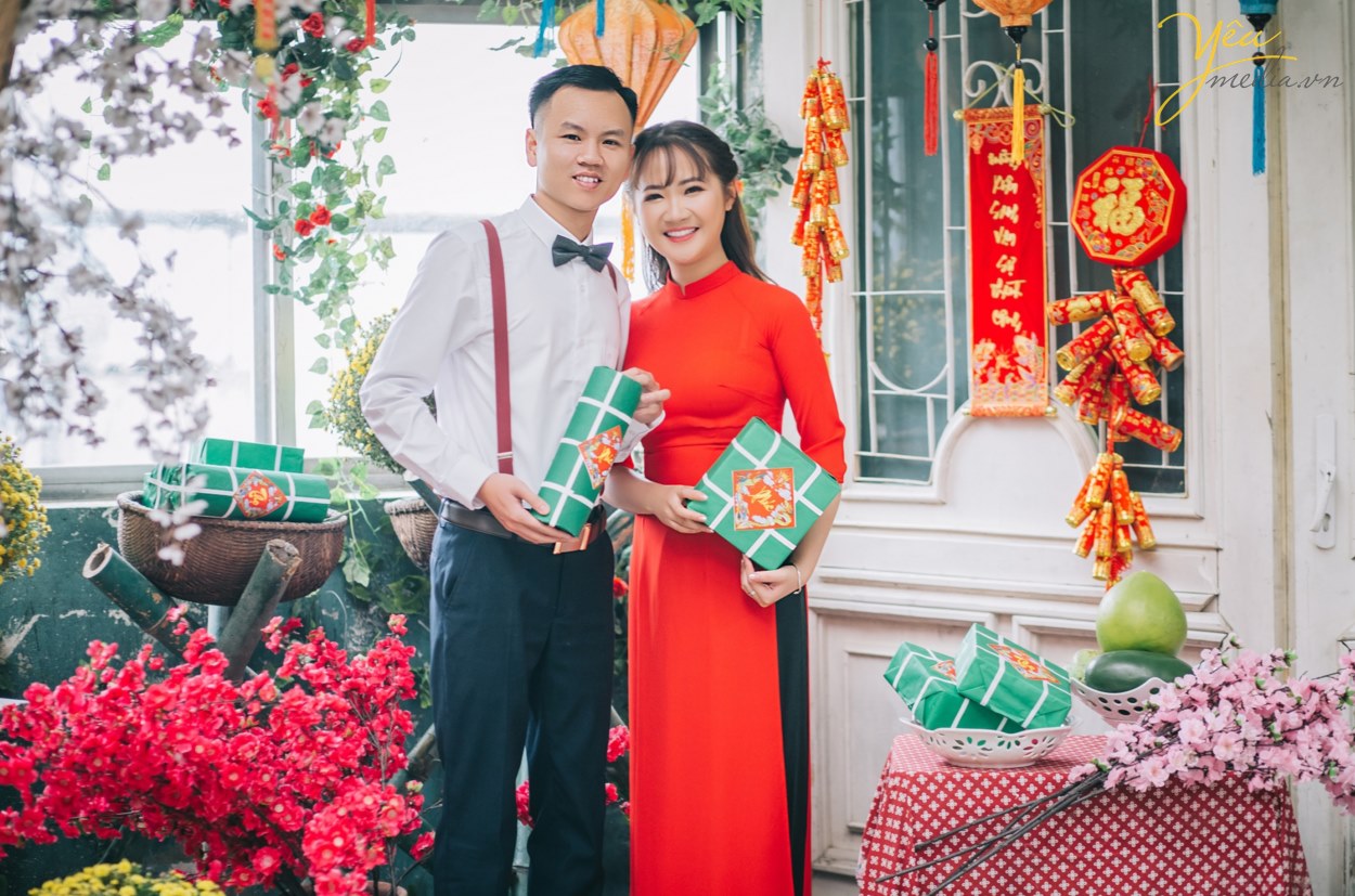 KIM Studio với nhiều mẫu váy cưới thiết kế theo style Hàn quốc đẹp, đơn giản nhưng không kém phần quyến rũ và tôn dáng, luôn được cập nhật mẫu mới hàng ...