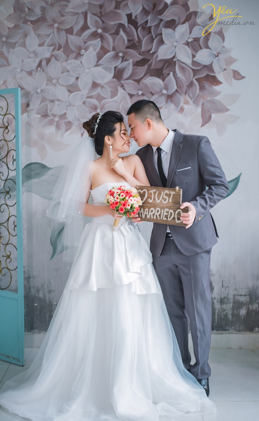 chụp ảnh cưới theo style just married hàn quốc