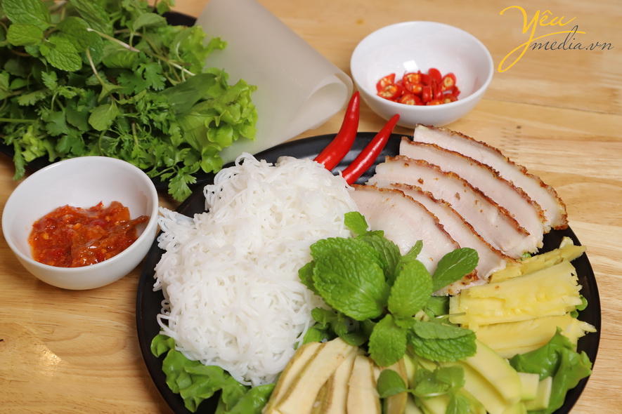 Chụp ảnh món ăn quảng bá thương hiệu cho nhà hàng