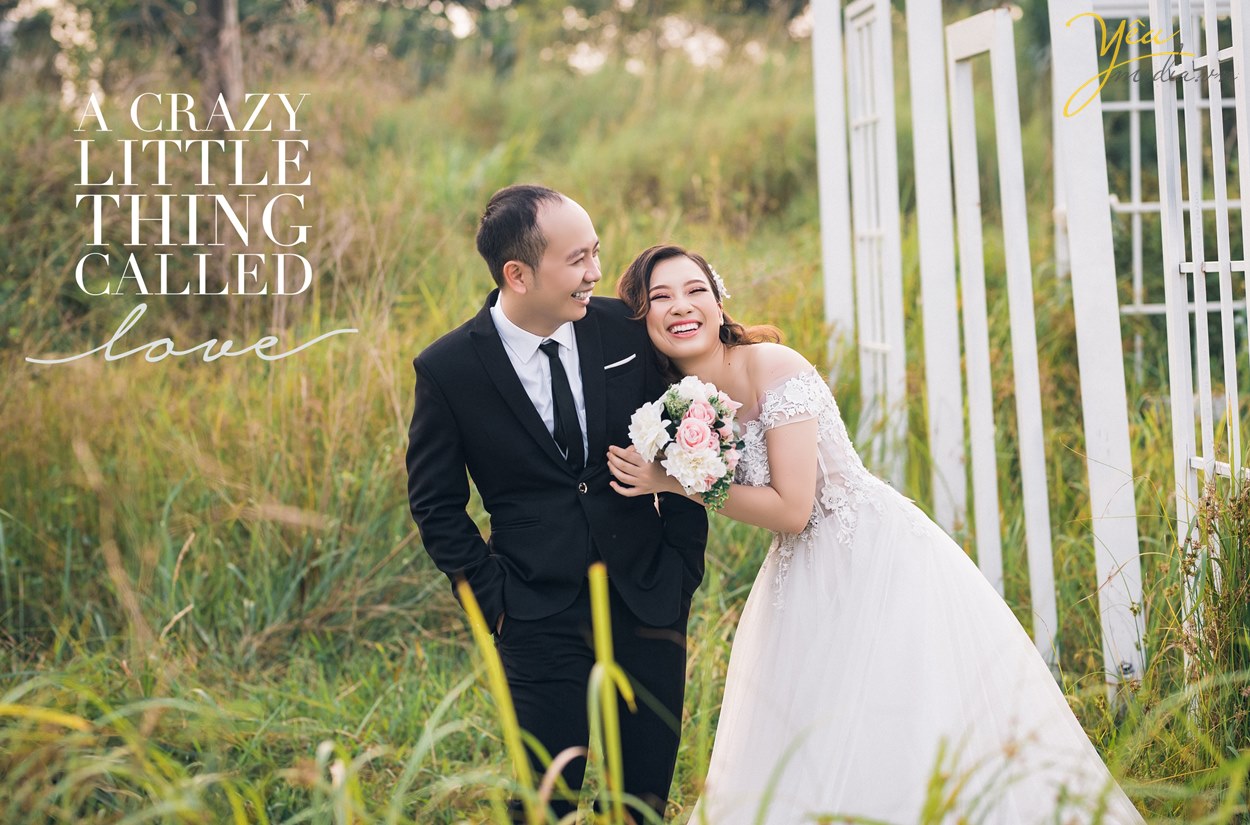 chụp ảnh cưới style tự nhiên vui vẻ