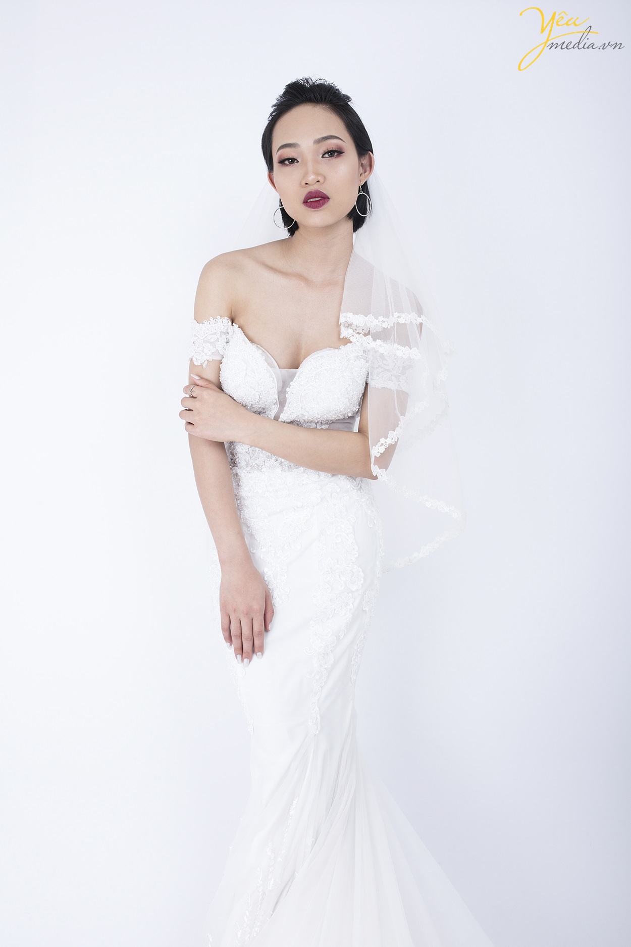 cô dâu cá tính tại studio ảnh viện yêu media